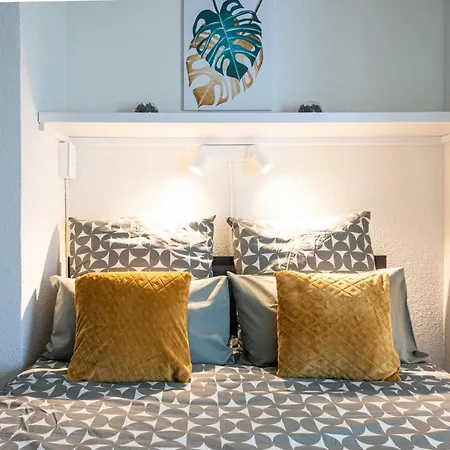 By Hardt Apartament *